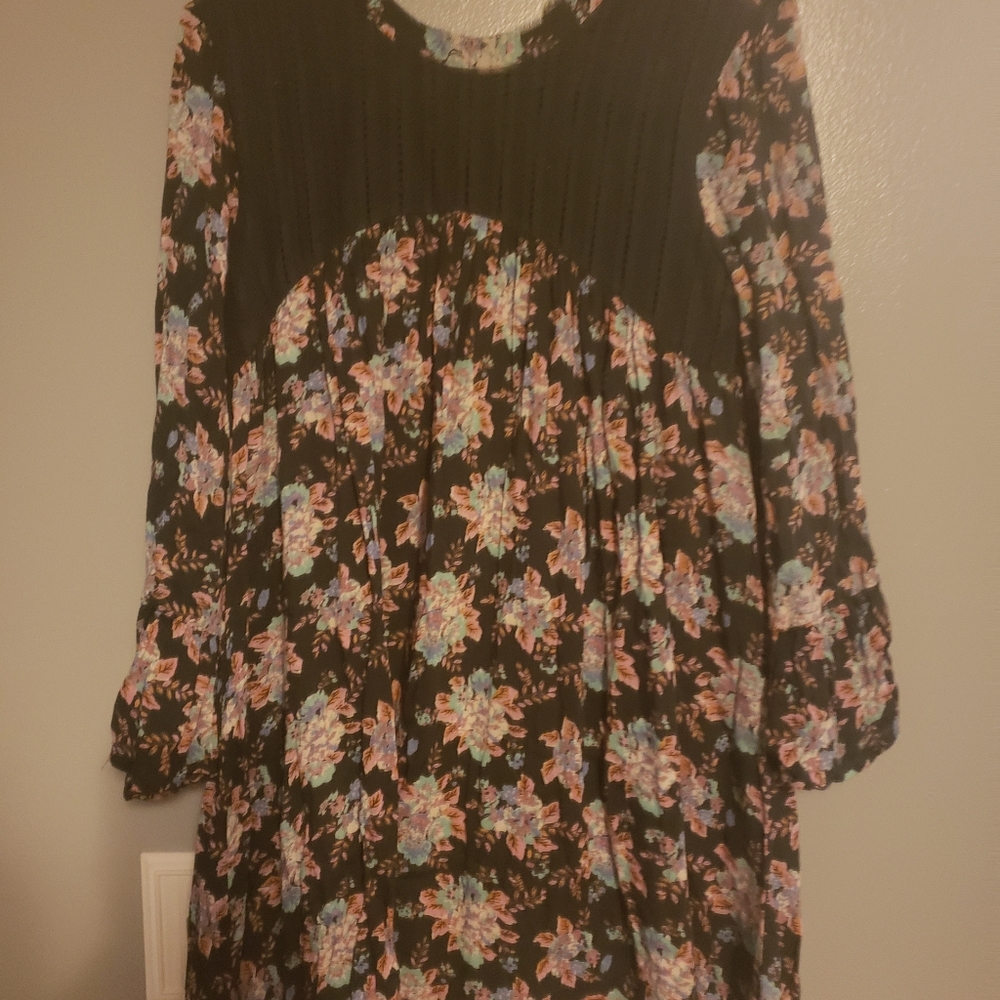 Womens long sleeve dress